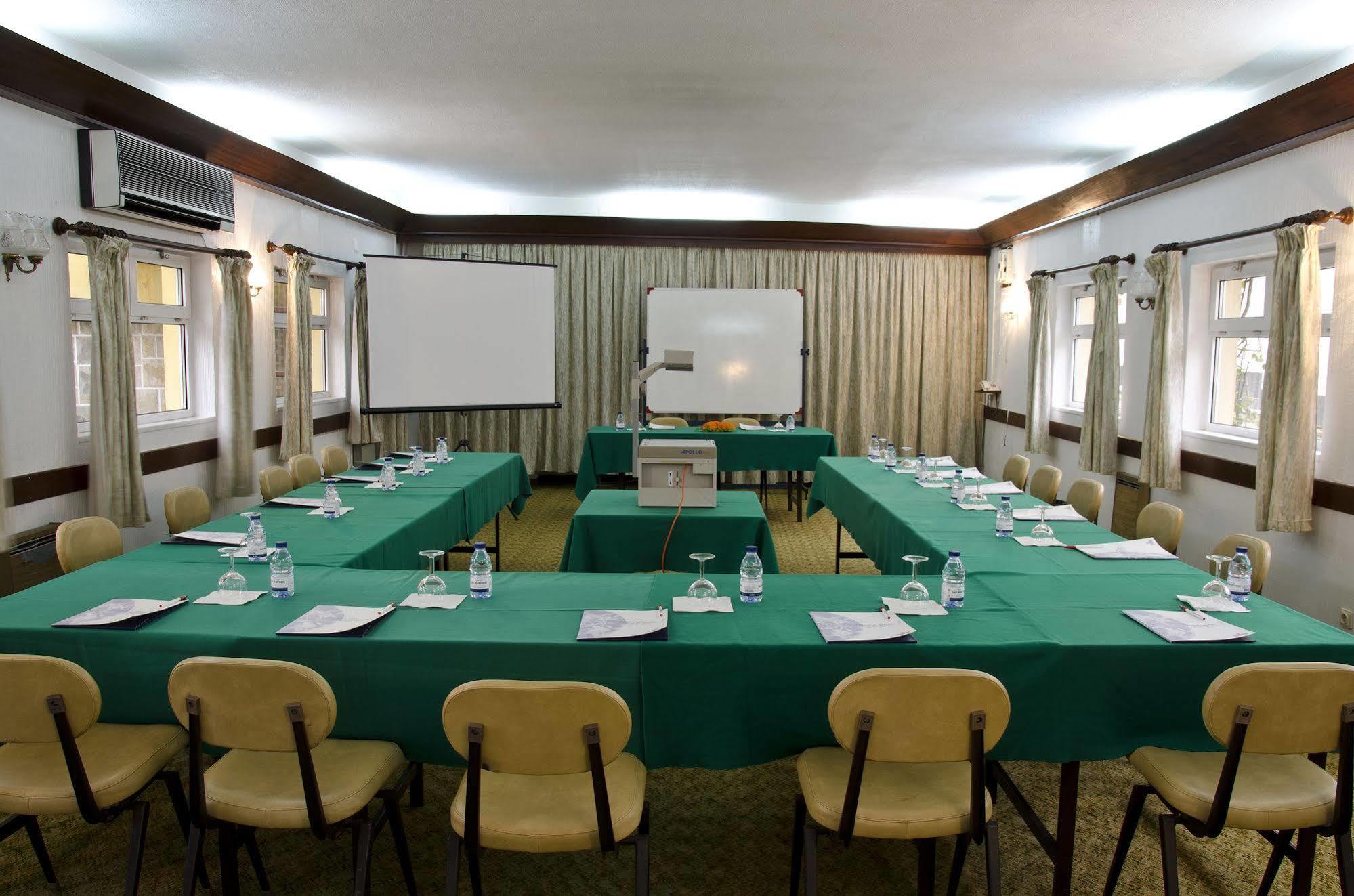 Vip Inn Miramonte Hotel Colares Exterior photo